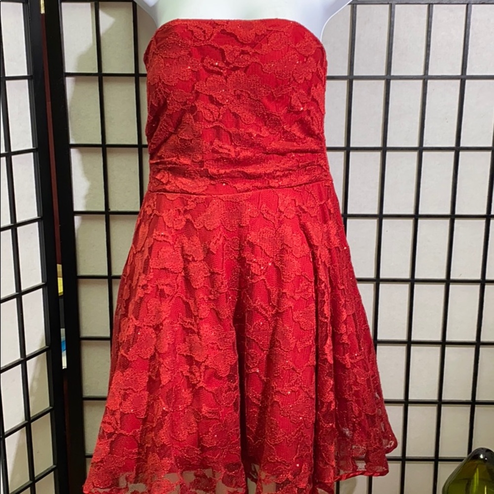 DEB Party/Prom Dress Gorgeous Red Size 11